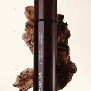 NEW IN BOX Cyklar SACRED SANTAL Vitamin C Body Oil